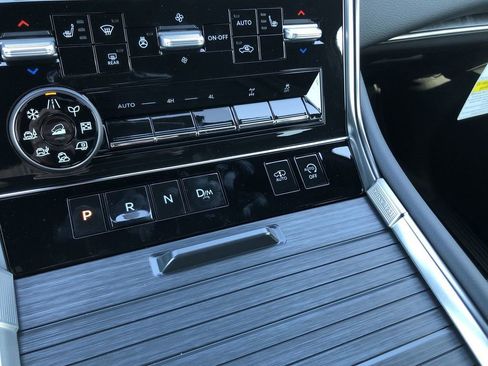 New 2026 Nissan Armada PRO-4X w/ Captain's Chari Seat Package image 28