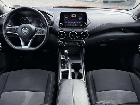 Used 2021 Nissan Sentra SR FWD image 2