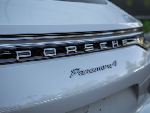 Certified 2023 Porsche Panamera 4 image 25
