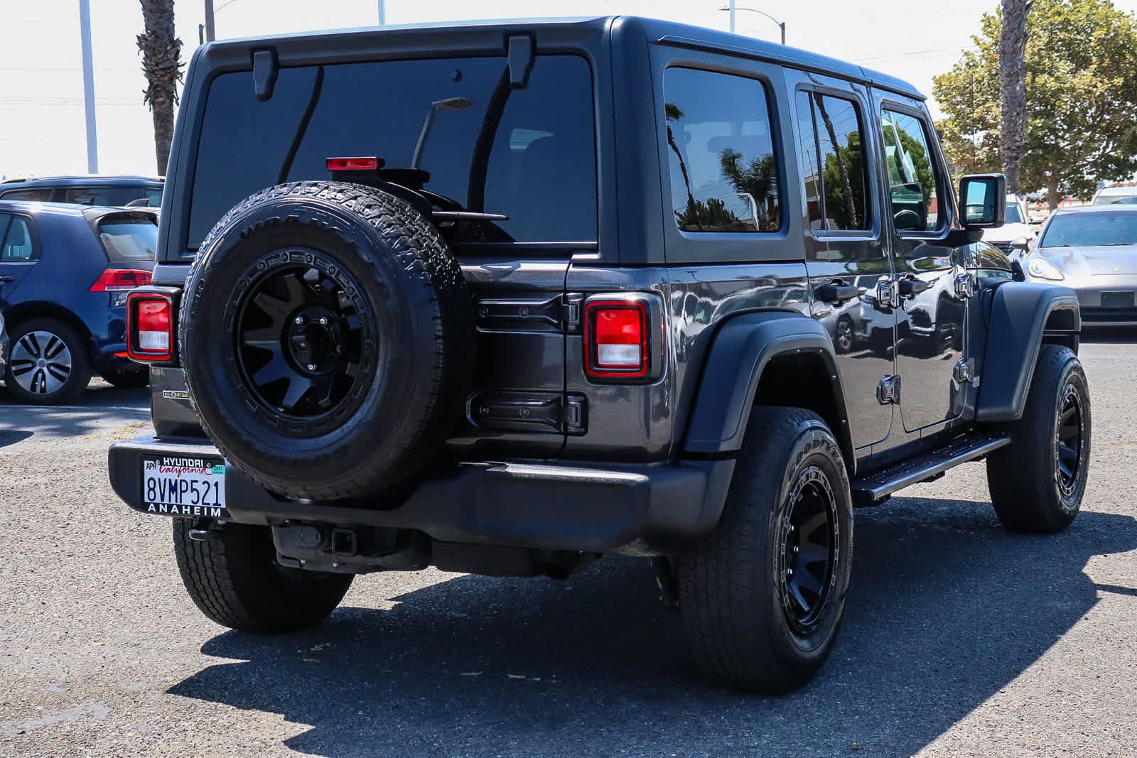 Used 2021 Jeep Wrangler Unlimited Sport AWD/4WD image 8