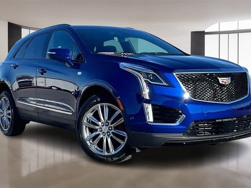 New 2026 Cadillac XT5 Sportv w/ LPO, Floor Liner Package image 2