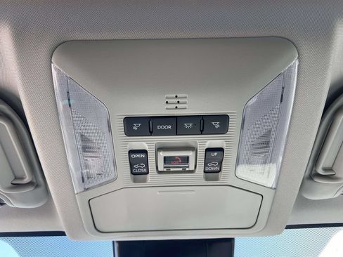 Used 2025 Toyota RAV4 XLE w/ Convenience Package FWD image 22