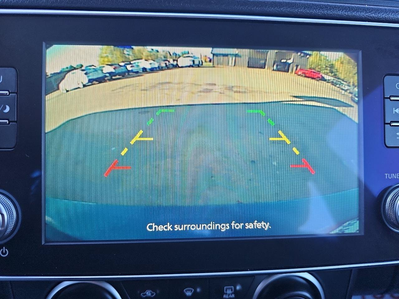 Used 2025 Nissan Leaf S FWD image 13