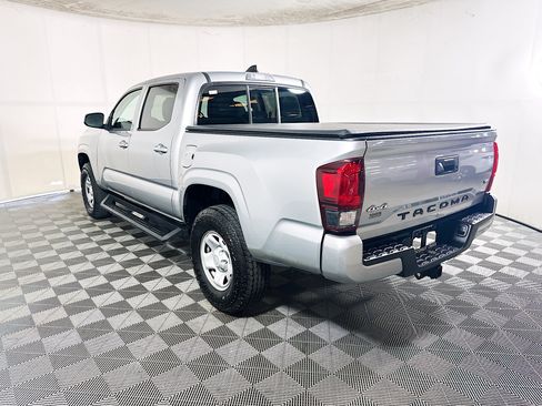 Used 2023 Toyota Tacoma SR AWD/4WD image 5