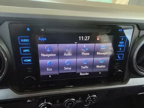 Used 2016 Toyota Tacoma TRD Sport w/ Towing Package image 16