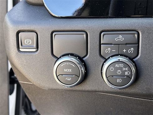 New 2026 GMC Sierra 1500 Elevation w/ LPO, Elevation Black Package image 16