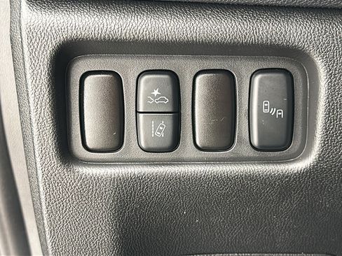 Used 2025 Mitsubishi Outlander Sport SE AWD/4WD image 20
