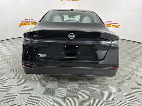 New 2026 Nissan Sentra SL w/ Floor Mat Package image 4