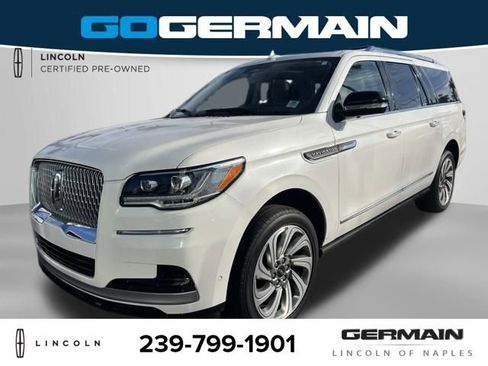 Used 2023 Lincoln Navigator L Reserve image 1