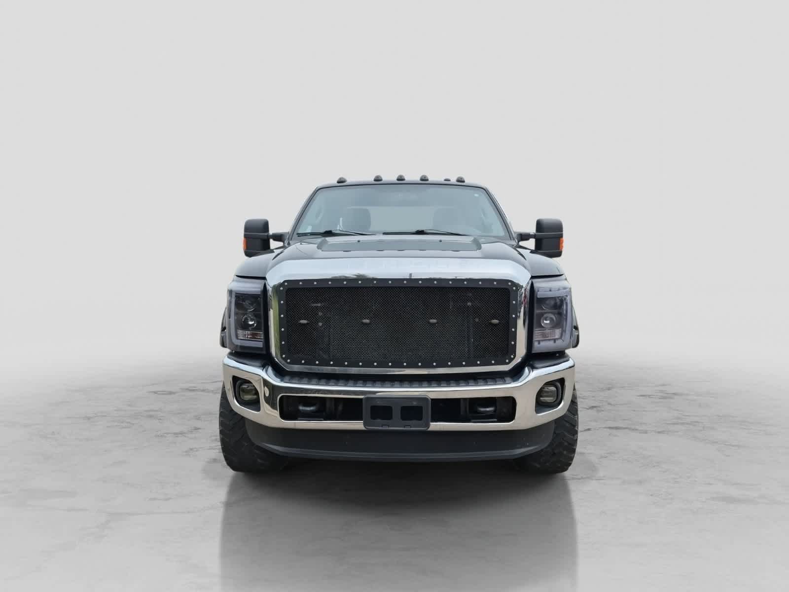 Used 2015 Ford F250 XLT w/ Snow Plow Prep Package AWD/4WD image 3