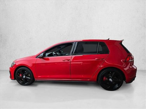 Used 2020 Volkswagen GTI SE image 8