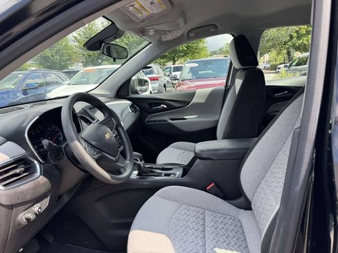 Used 2023 Chevrolet Equinox LS w/ Driver Confidence II Package FWD image 18