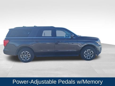 Used 2024 Ford Expedition Max XLT image 7