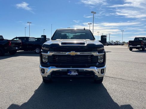 New 2025 Chevrolet Silverado 2500 LT w/ Safety Package image 8