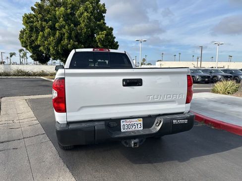 Used 2015 Toyota Tundra SR5 w/ Tow Package image 17