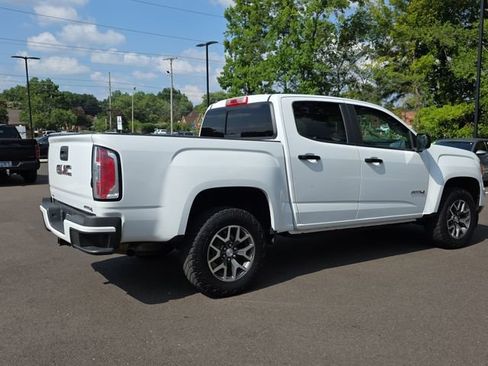 Used 2022 GMC Canyon AT4 w/ Trailering Package AWD/4WD image 5