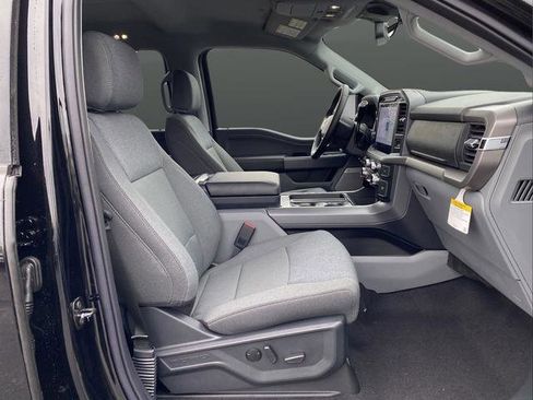 New 2025 Ford F150 XLT w/ Equipment Group 303A High image 30