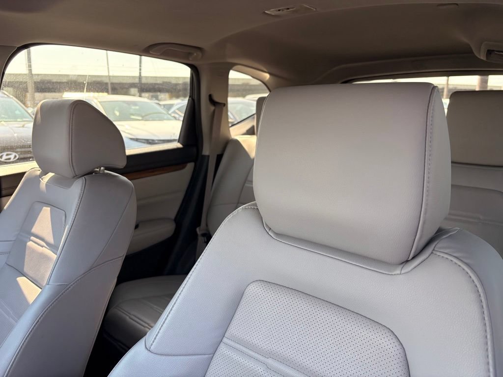 Used 2017 Honda CR-V Touring image 23