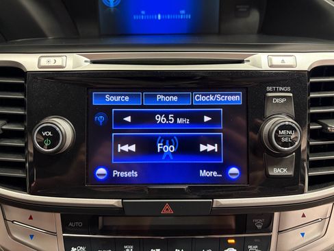 Used 2014 Honda Accord EX-L image 22