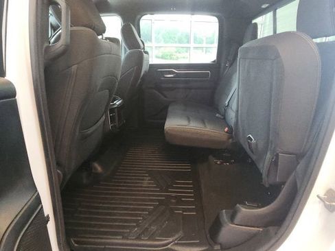 Used 2019 RAM 1500 Big Horn AWD/4WD image 27