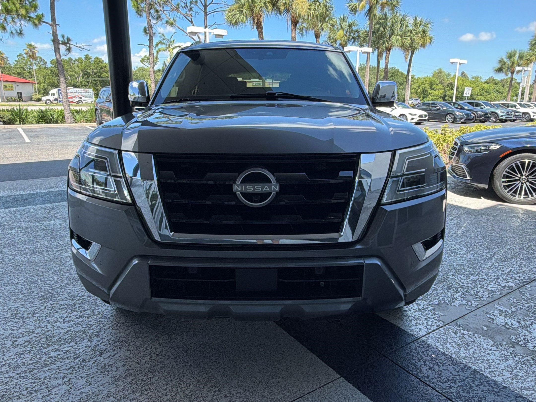Used 2021 Nissan Armada Platinum w/ Captain's Chairs Package RWD image 6