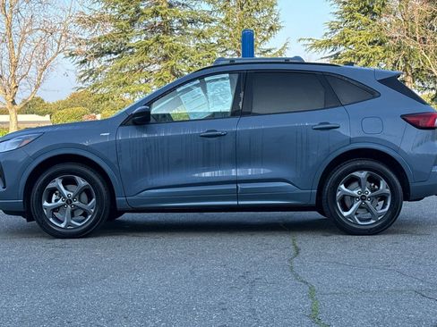 Certified 2023 Ford Escape ST-Line image 7