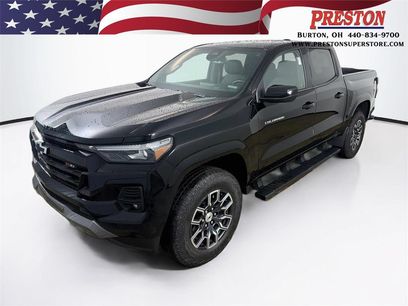 Used 2023 Chevrolet Colorado Z71 w/ Z71 Convenience Package 2