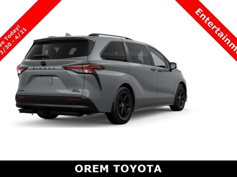 New 2026 Toyota Sienna XLE Woodland Edition image 9