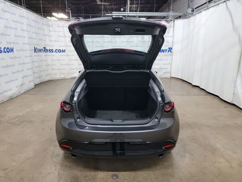 Used 2021 MAZDA MAZDA3 s image 15