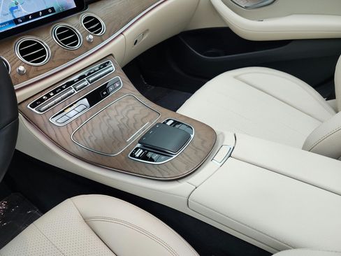 Certified 2022 Mercedes-Benz E 350 Sedan image 11