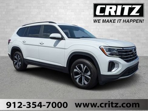 Used 2024 Volkswagen Atlas SE FWD image 1