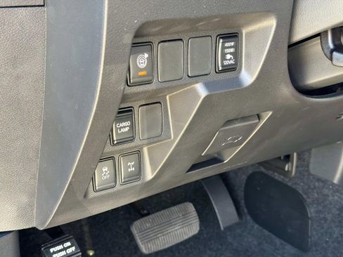 New 2026 Nissan Frontier PRO-4X w/ Pro-4x Convenience Package AWD/4WD image 24