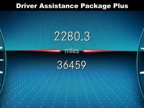 Used 2022 Mercedes-Benz GLS 450 4MATIC image 9