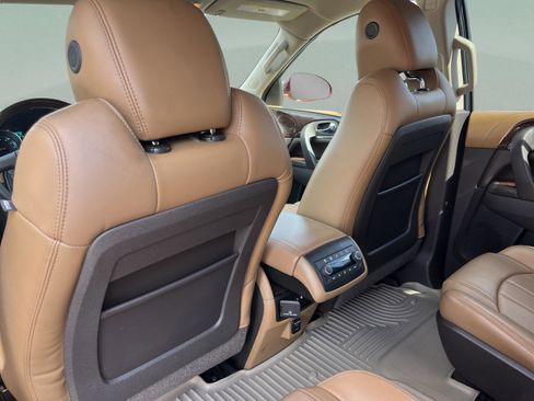 Used 2015 Buick Enclave Premium image 21