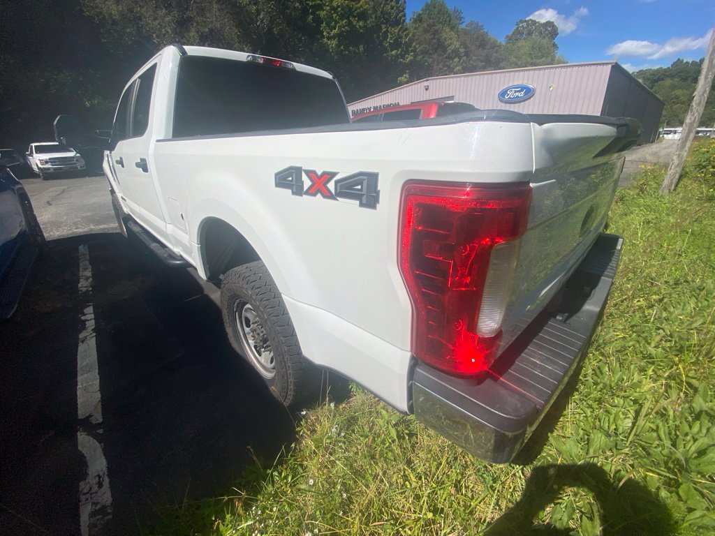 Used 2018 Ford F250 XL w/ Power Equipment Group AWD/4WD image 7