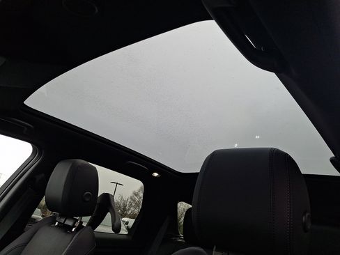 New 2026 Land Rover Discovery Sport Landmark image 12