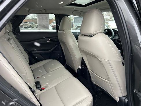 Certified 2025 MAZDA CX-30 AWD 2.5 S w/ Preferred Package image 23
