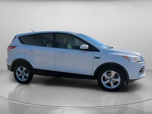 Used 2014 Ford Escape SE image 33