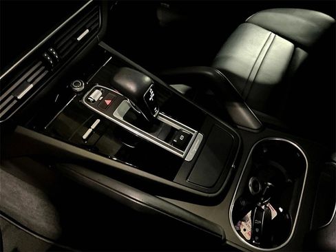 Certified 2022 Porsche Cayenne GTS image 20