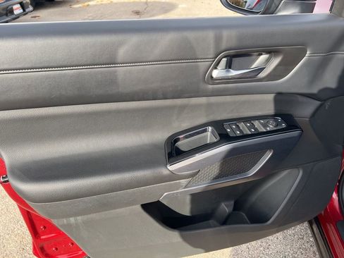 Certified 2023 Nissan Pathfinder SL w/ SL Premium Package image 6