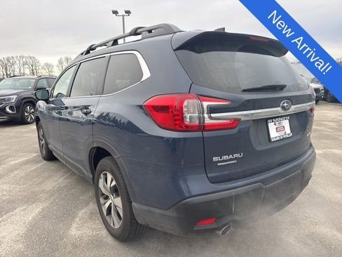 Used 2025 Subaru Ascent Premium image 5