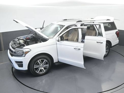 Used 2024 Ford Expedition Max Limited RWD image 28