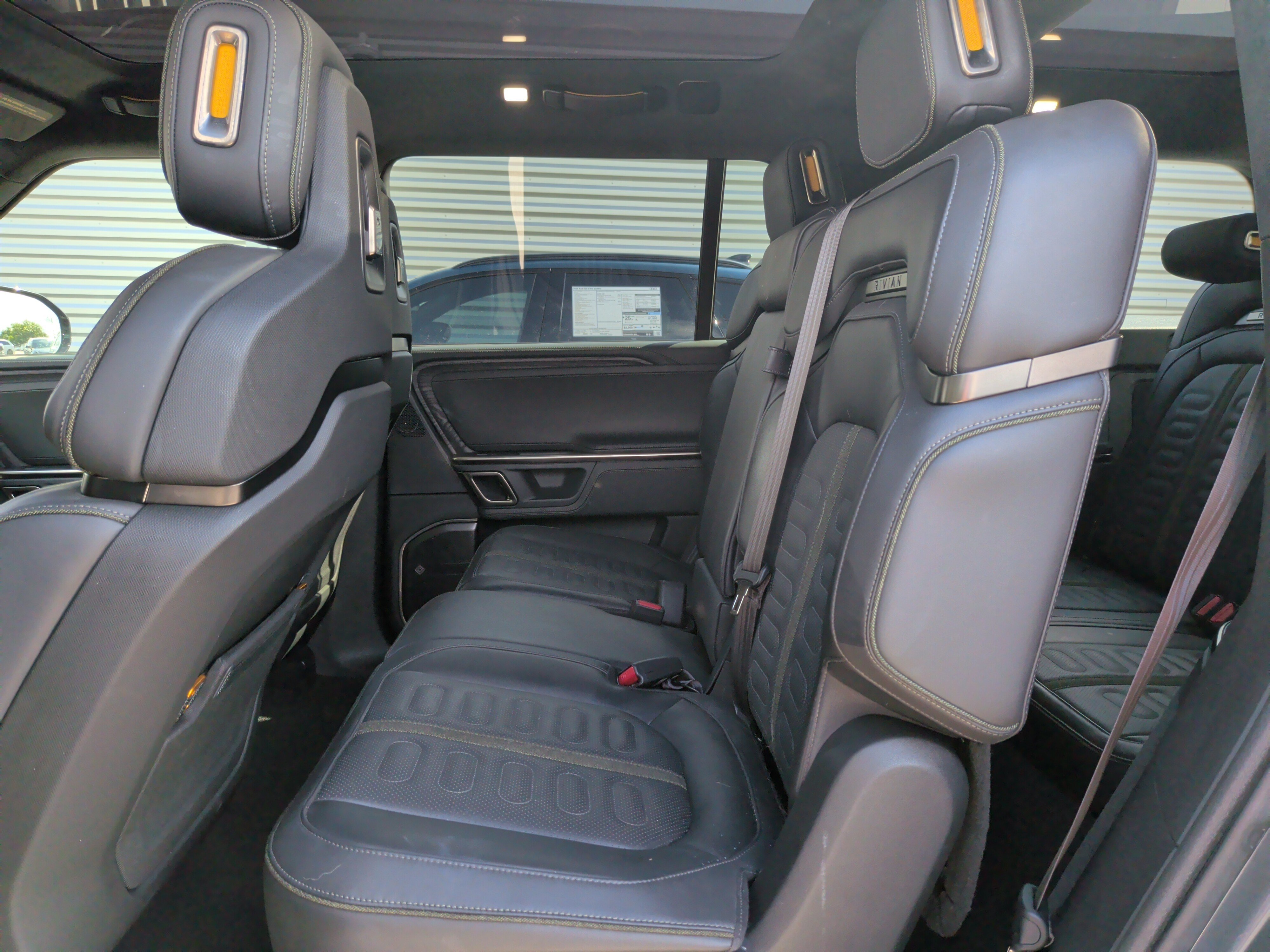 Used 2024 Rivian R1S Adventure Quad AWD/4WD image 32