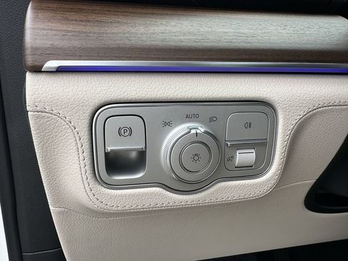 New 2026 Mercedes-Benz GLE 350 4MATIC image 35