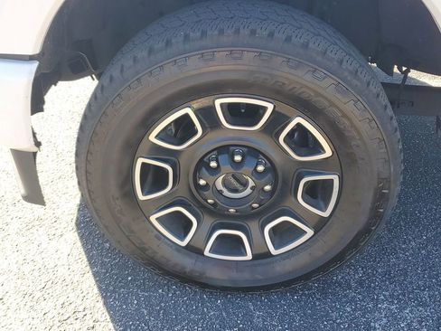 Used 2024 Ford F350 Platinum image 10