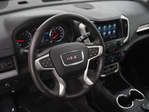 Used 2022 GMC Terrain SLT w/ Infotainment Package II AWD/4WD image 21
