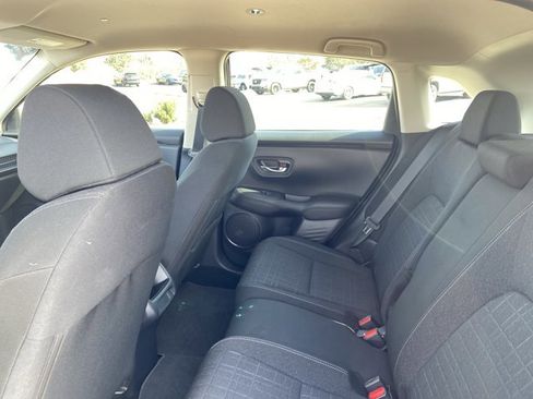 Used 2024 Honda HR-V LX image 16