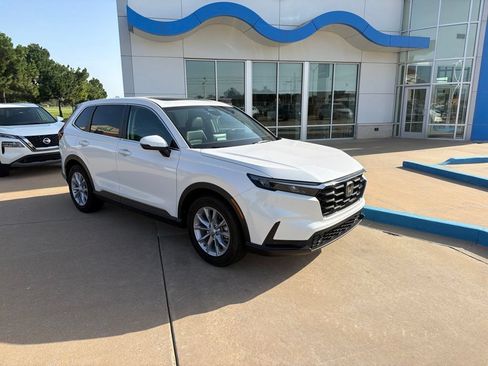 Used 2025 Honda CR-V EX-L image 2