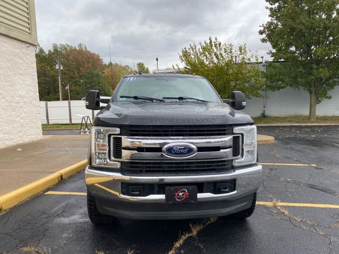 Used 2019 Ford F250 XLT w/ Snow Plow Prep Package image 8