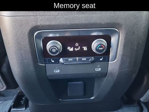 Used 2023 Chevrolet Tahoe Premier image 26